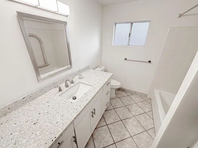 $500,000 | 42351 52nd Street West, Lancaster, CA 93536