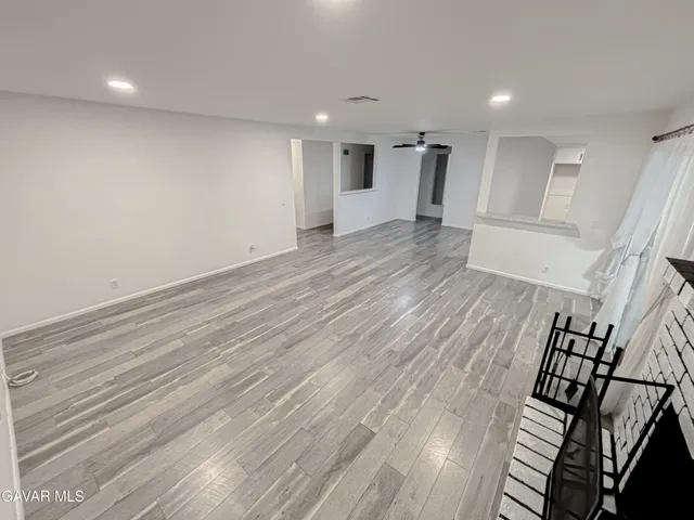 $500,000 | 42351 52nd Street West, Lancaster, CA 93536