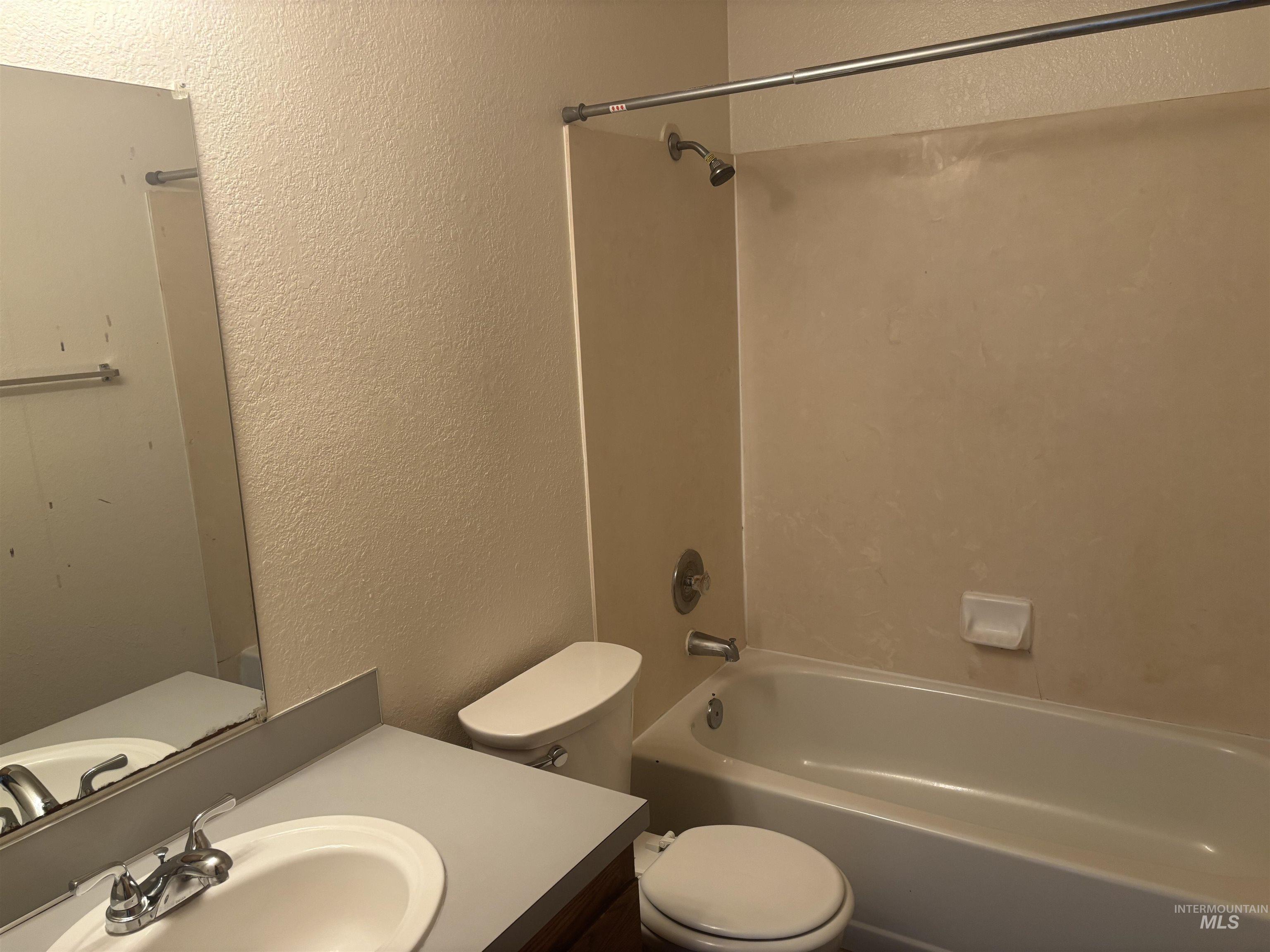 3695-3703 West Morris Hill Road Boise, ID 83706 - Photo 16 of 26