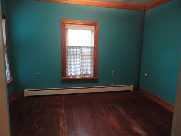 9 10th Street Wareham, MA 02558 - Photo 7 of 14