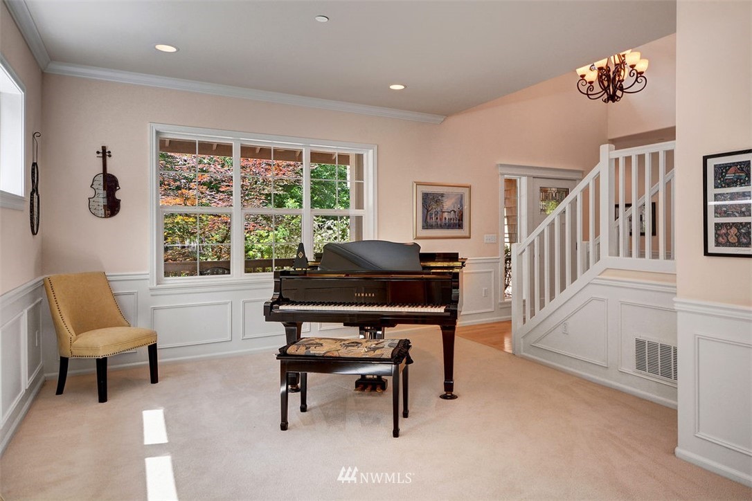 45439 Southeast Edgewick Road North Bend, WA 98045 - Photo 4 of 25 Gallery Image 4