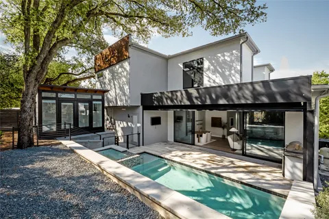 $2,100,000 | 2200 De Verne Street, Austin, TX 78704