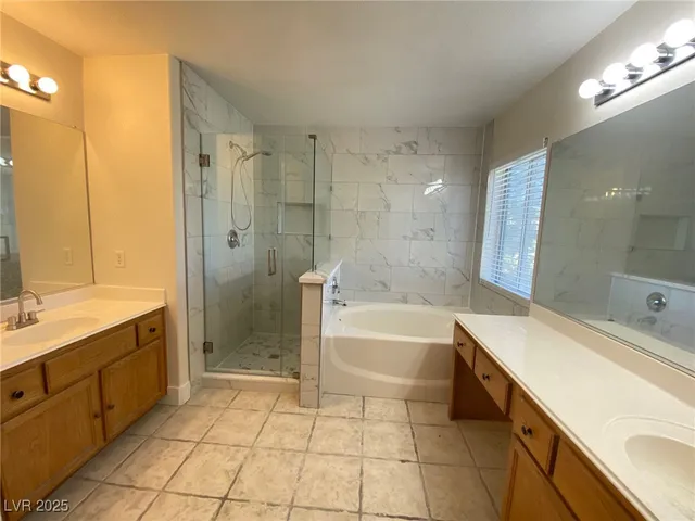 $2,295 | 9879 Jazzy June Street, Las Vegas, NV 89183
