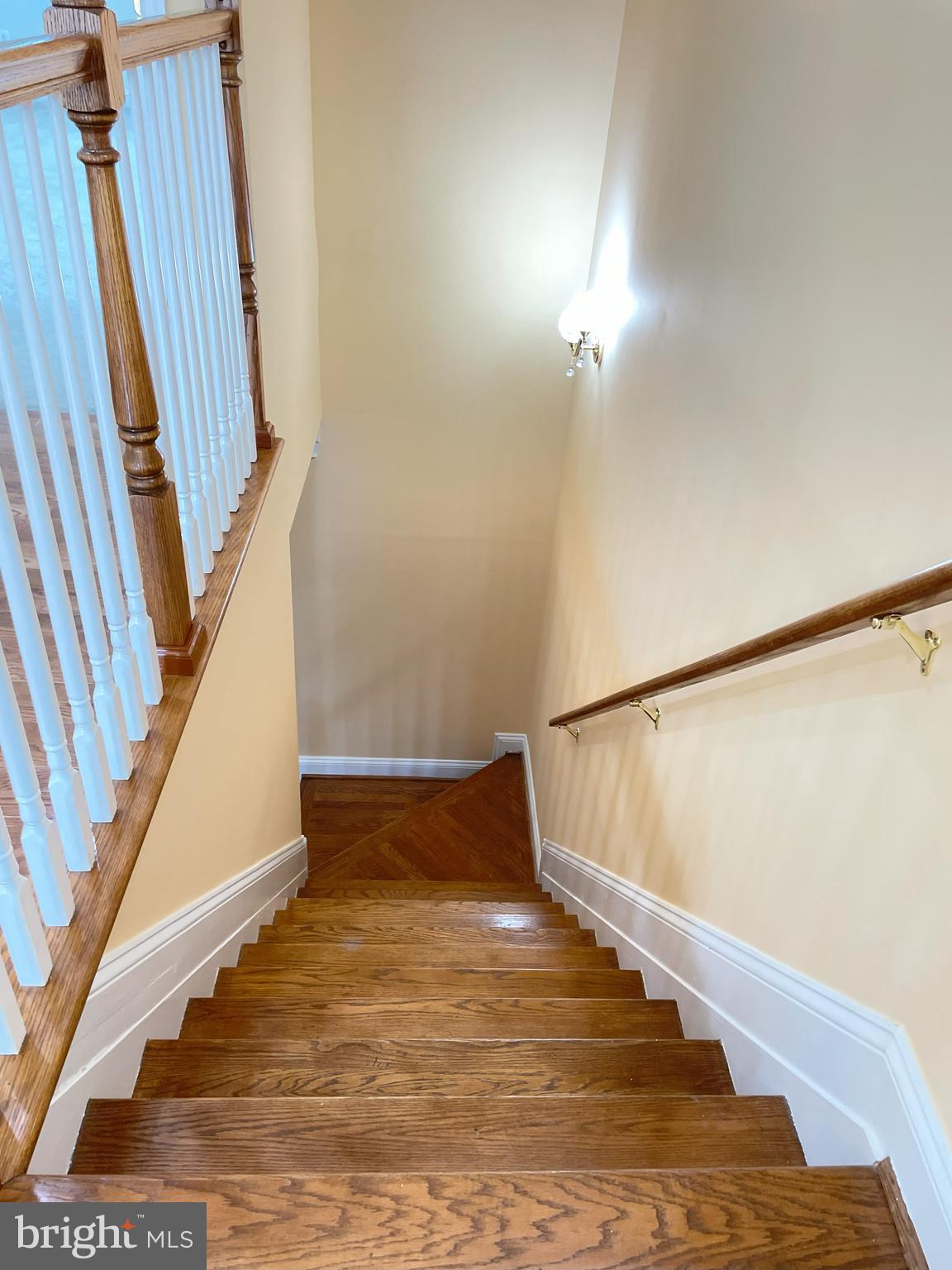 7212 Highland Street Springfield, VA 22150 - Photo 41 of 60 a view of entryway
