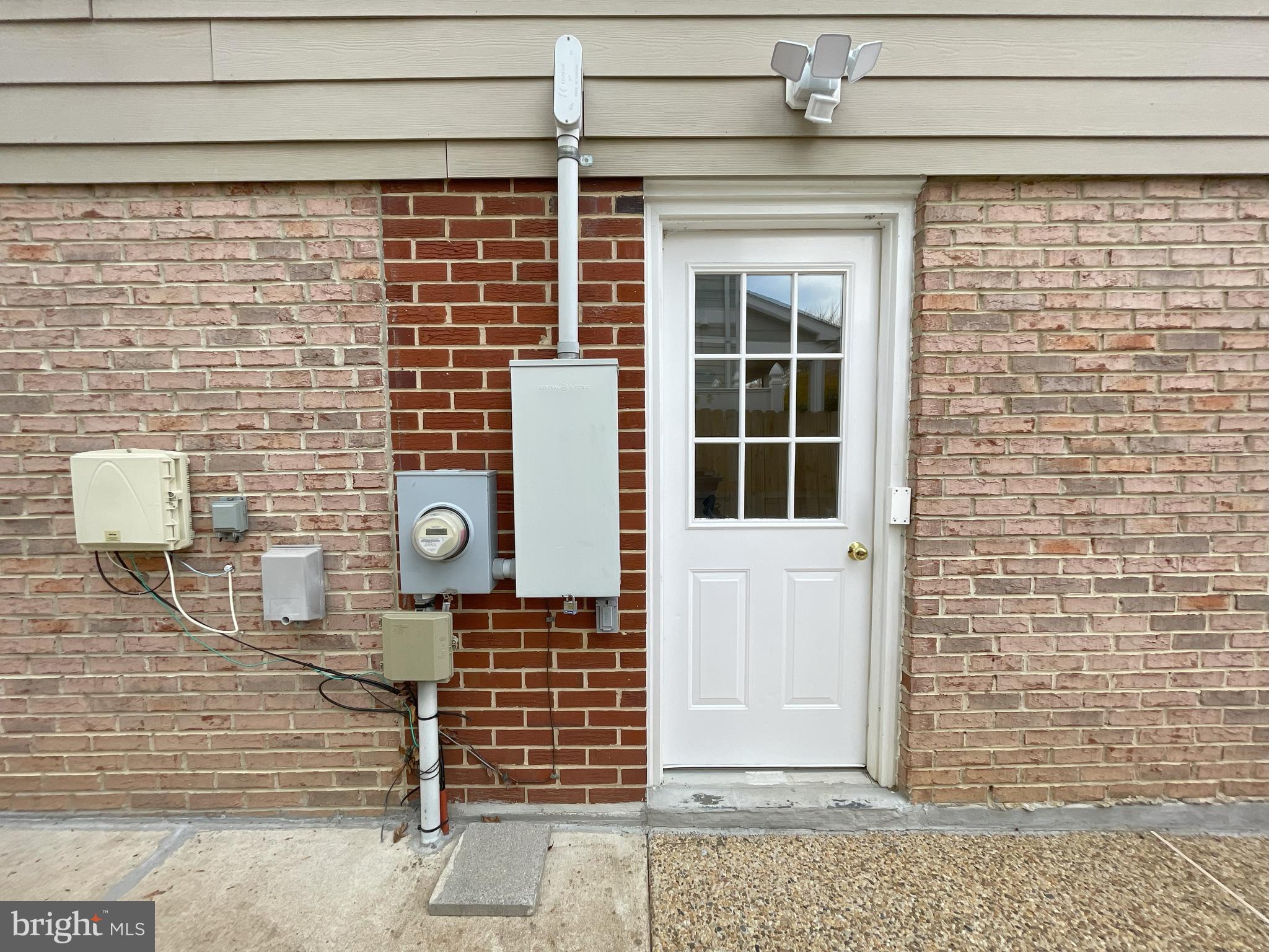 7212 Highland Street Springfield, VA 22150 - Photo 49 of 60 a front view of a house with a window