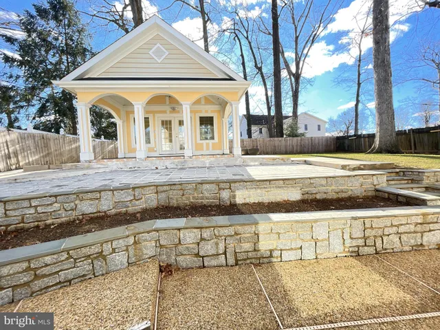 $1,199,000 | 7212 Highland Street, Springfield, VA 22150