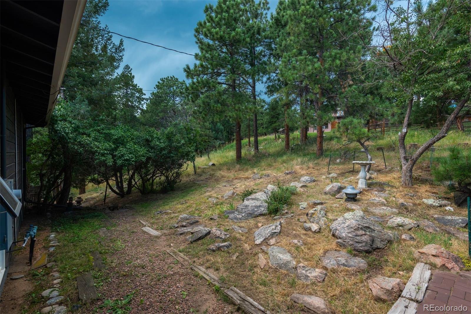 22073 Crestmoor Road Golden, CO 80401 - Photo 18 of 34