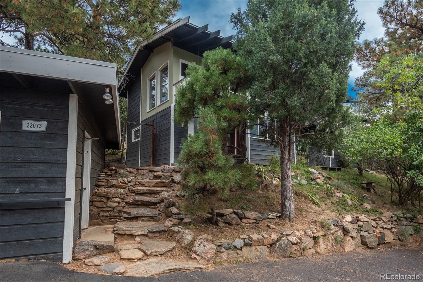 22073 Crestmoor Road Golden, CO 80401 - Photo 2 of 34