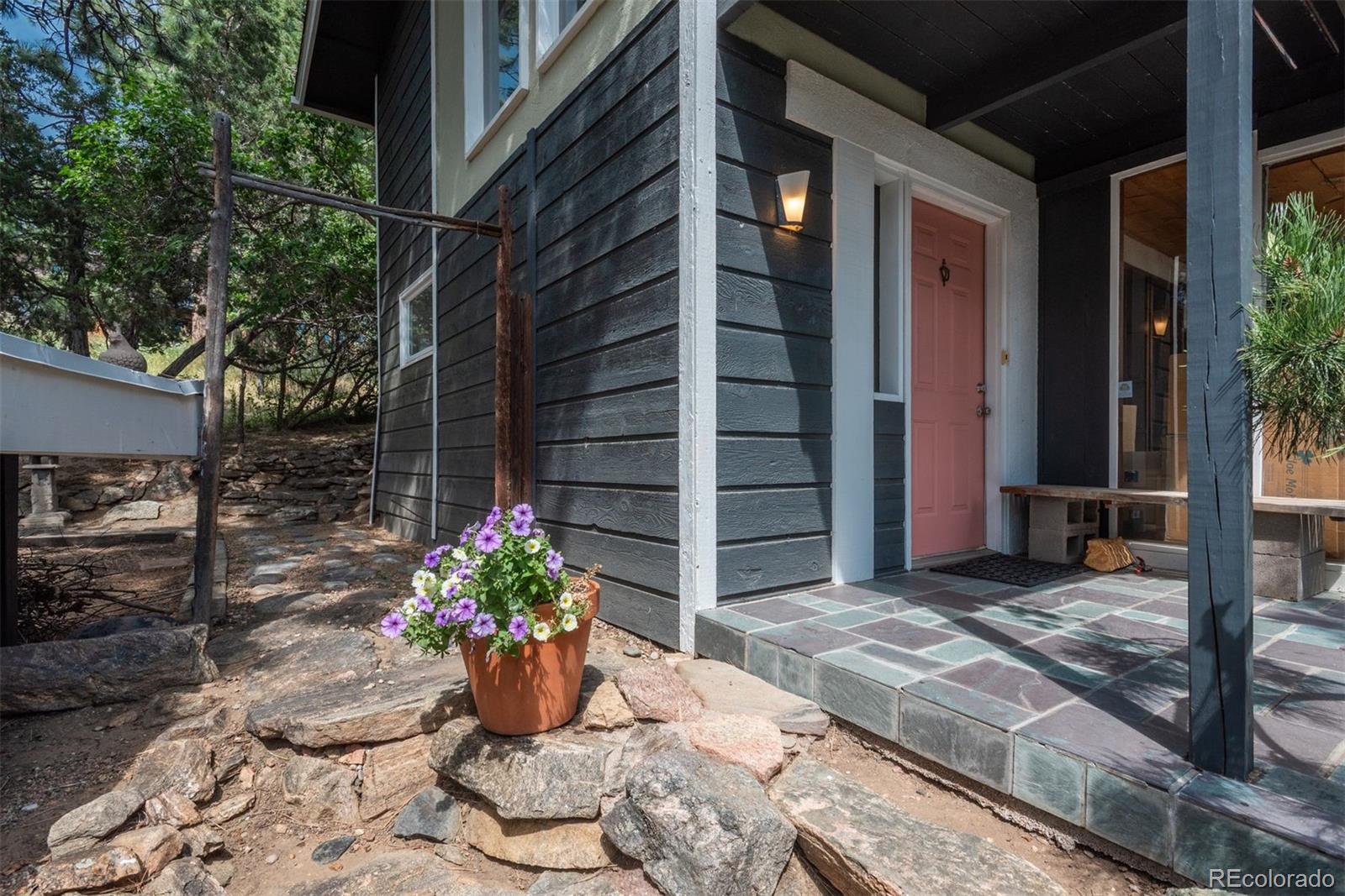 22073 Crestmoor Road Golden, CO 80401 - Photo 3 of 34