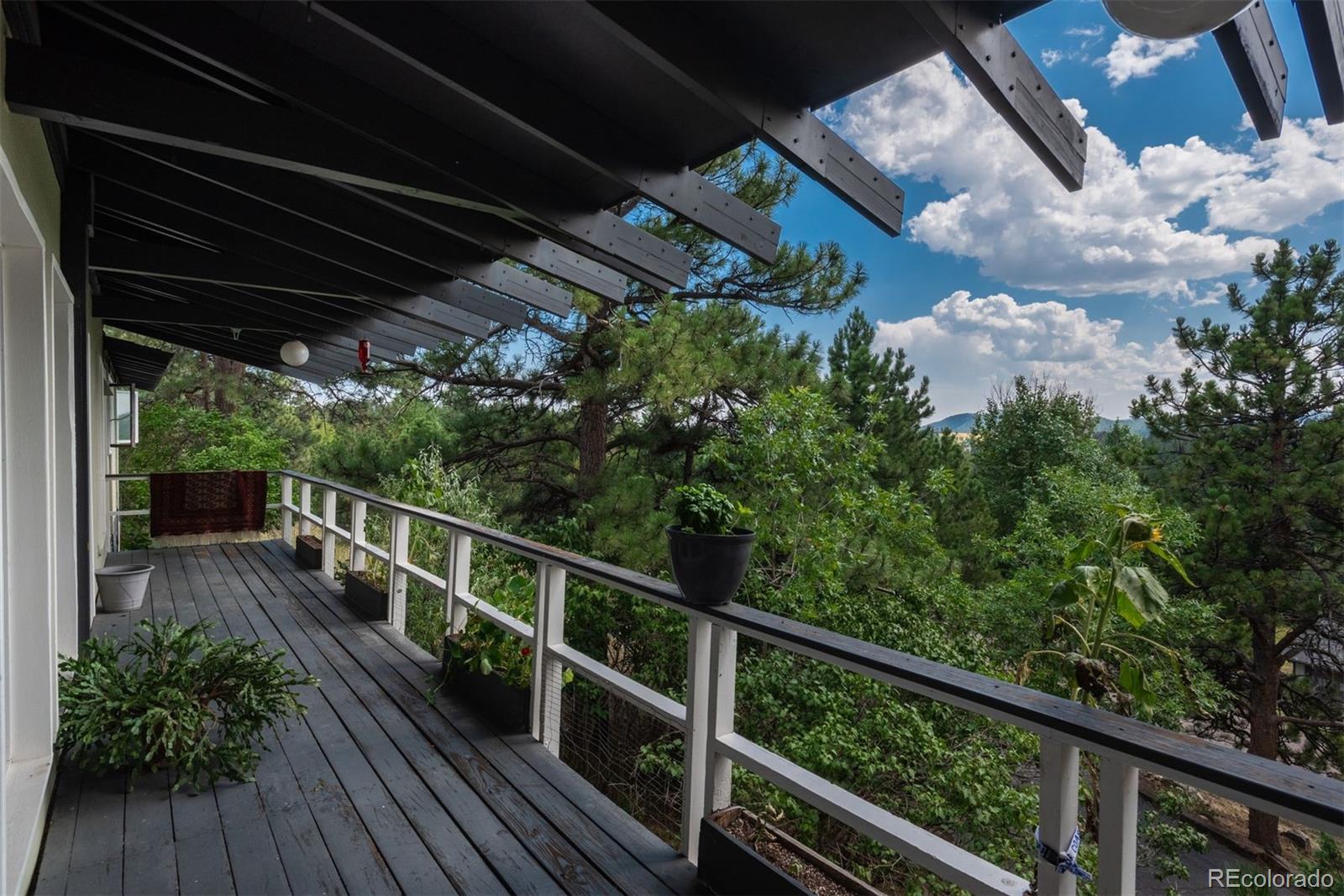 22073 Crestmoor Road Golden, CO 80401 - Photo 6 of 34