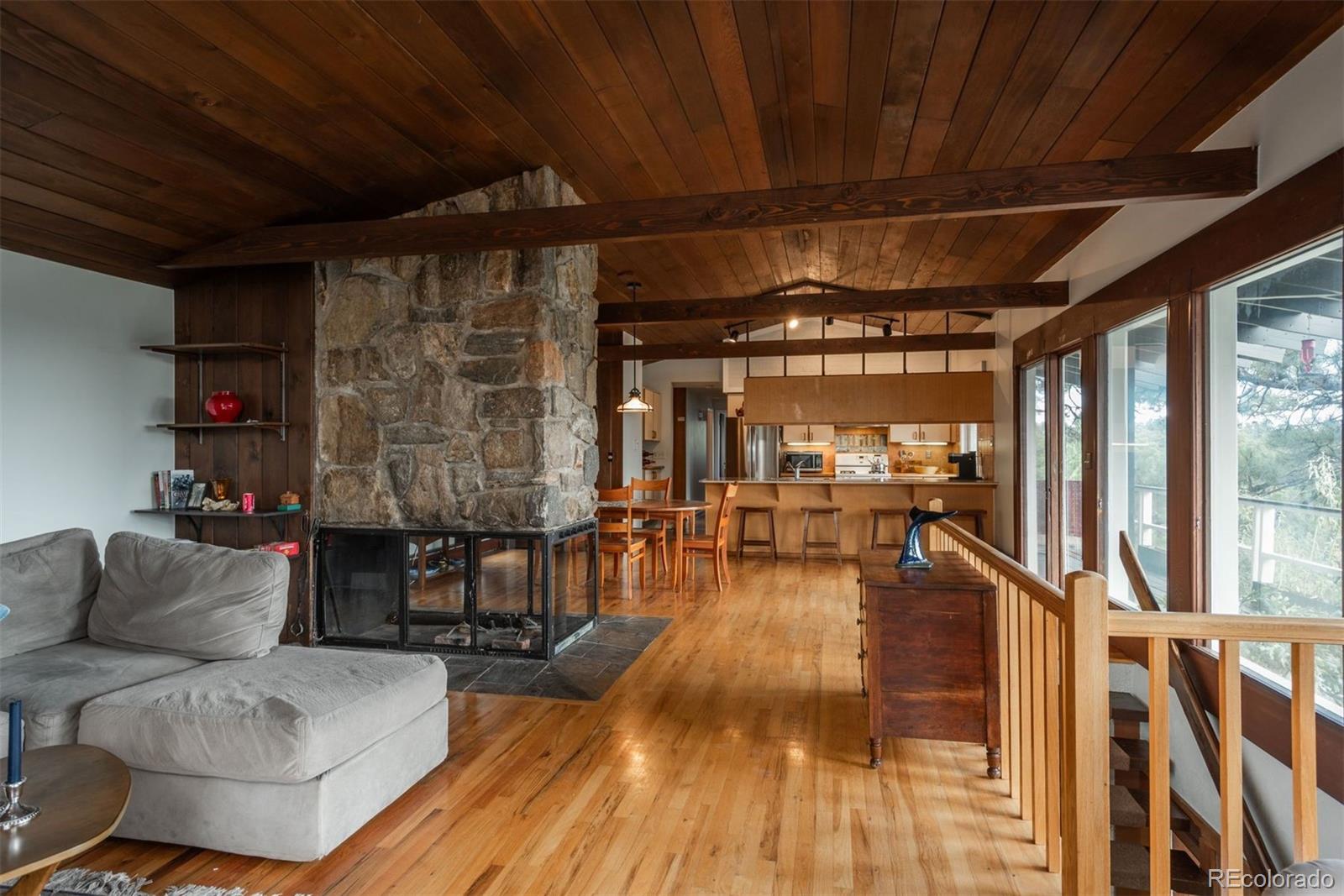 22073 Crestmoor Road Golden, CO 80401 - Photo 10 of 34