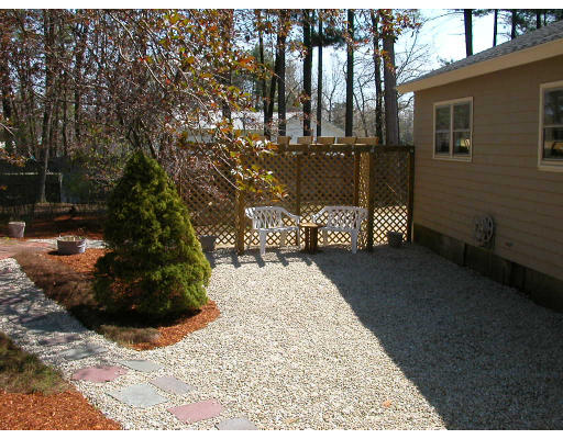 10 Dennison Road Chelmsford, MA 01863 - Photo 10 of 15