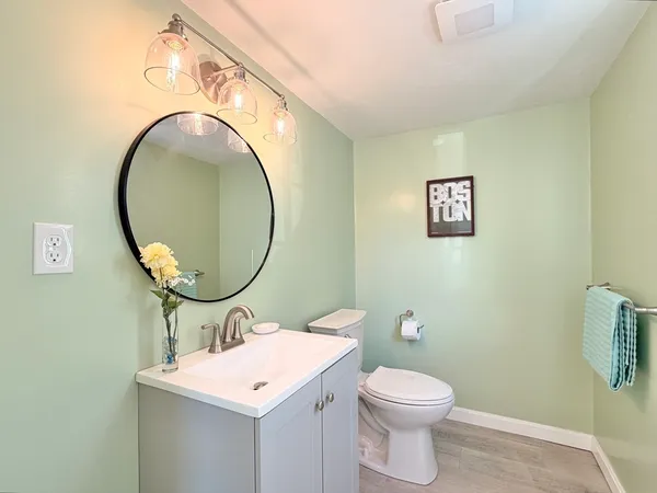 $449,500 | 101 School Street, North Brookfield, MA 01535