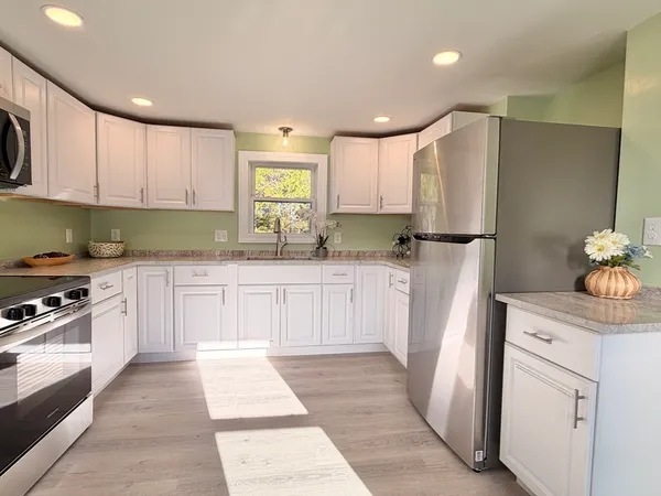 $449,500 | 101 School Street, North Brookfield, MA 01535