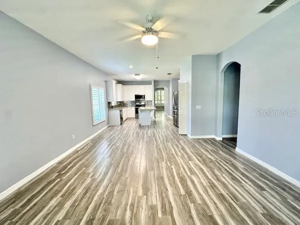 $3,045 | 9999 Indigo Bay Circle, Orlando, FL 32832