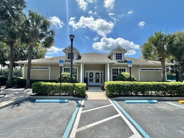 $3,045 | 9999 Indigo Bay Circle, Orlando, FL 32832