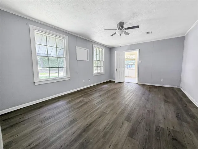 $108,900 | 801 Kings Road, Leesville, LA 71446