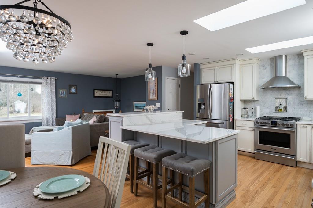 84 Bradford Road Hanover, MA 02339 - Photo 4 of 26 Gallery Image 4