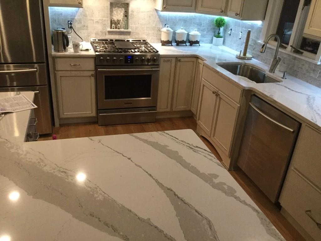 84 Bradford Road Hanover, MA 02339 - Photo 6 of 26 Gallery Image 6
