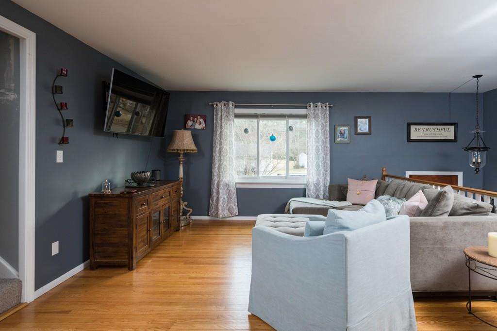 84 Bradford Road Hanover, MA 02339 - Photo 8 of 26 Gallery Image 8