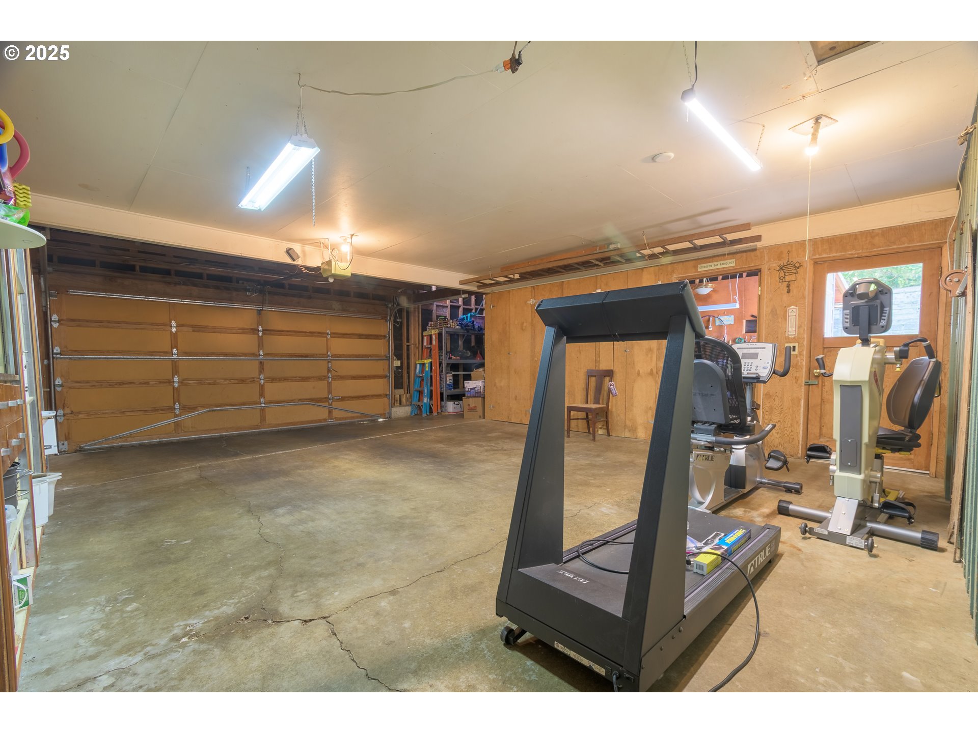 888 Crest Drive Eugene, OR 97405 - Photo 45 of 48 a view of a storage & utility room