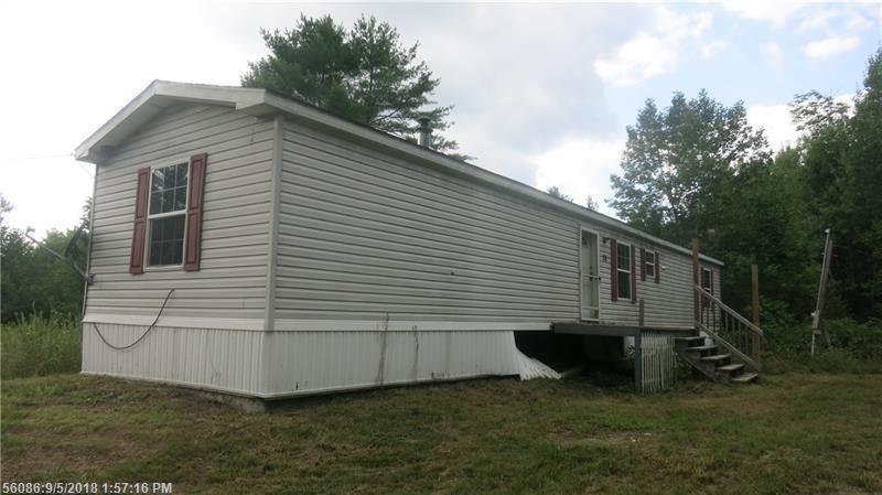 20 S Road West Newfield, ME 04095 - Photo 3 of 13 137f61c334d33d0f4f46ea18420b500al-m1xd-w