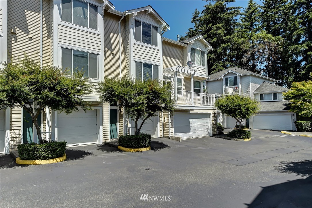 16315 119th Lane Northeast Bothell, WA 98011 - Photo 1 of 23 Gallery Image 1