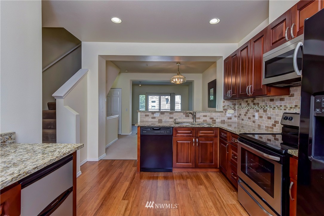 16315 119th Lane Northeast Bothell, WA 98011 - Photo 3 of 23 Gallery Image 3