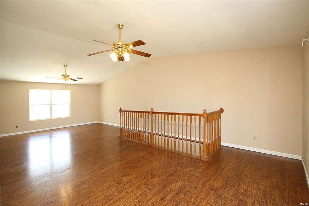 203 East Pocahontas Road Highland, IL 62249 - Photo 11 of 36