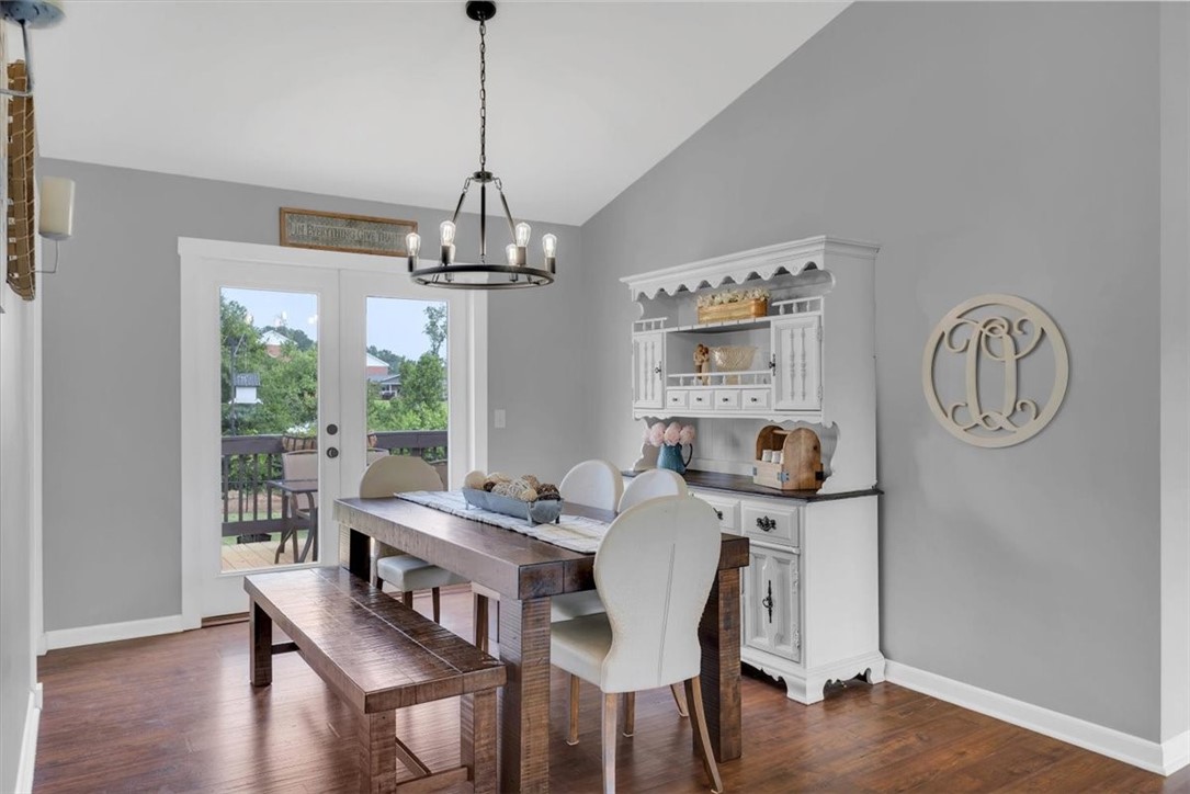 507 West Quincy Road Seneca, SC 29678 - Photo 8 of 25 Family Dining Room
