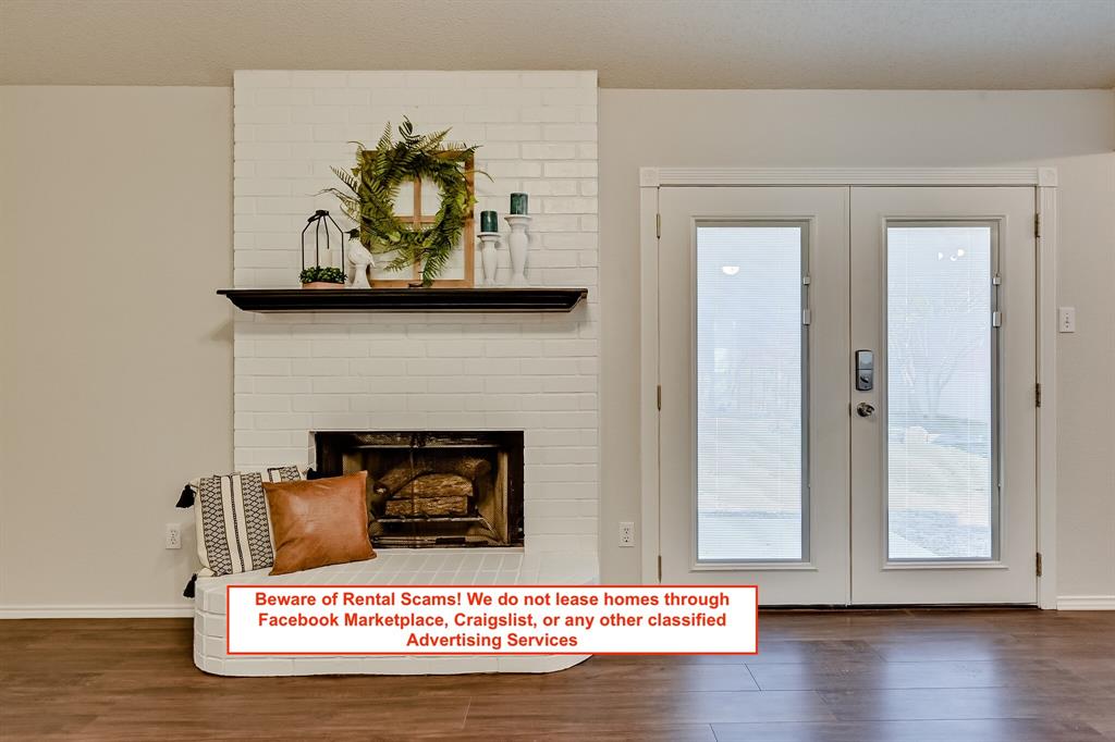 832 Blue Ridge Drive Burleson, TX 76028 - Photo 5 of 24