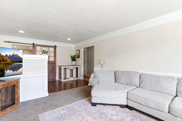 252 North 250 E Street Morgan, UT 84050 - Photo 2 of 22 Living Room