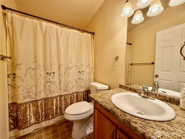 $140,000 | 16500 Southeast 1st Street, Vancouver, WA 98684