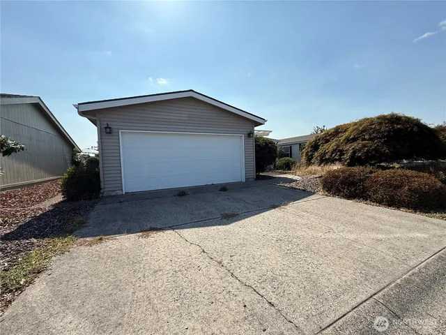 $140,000 | 16500 Southeast 1st Street, Vancouver, WA 98684