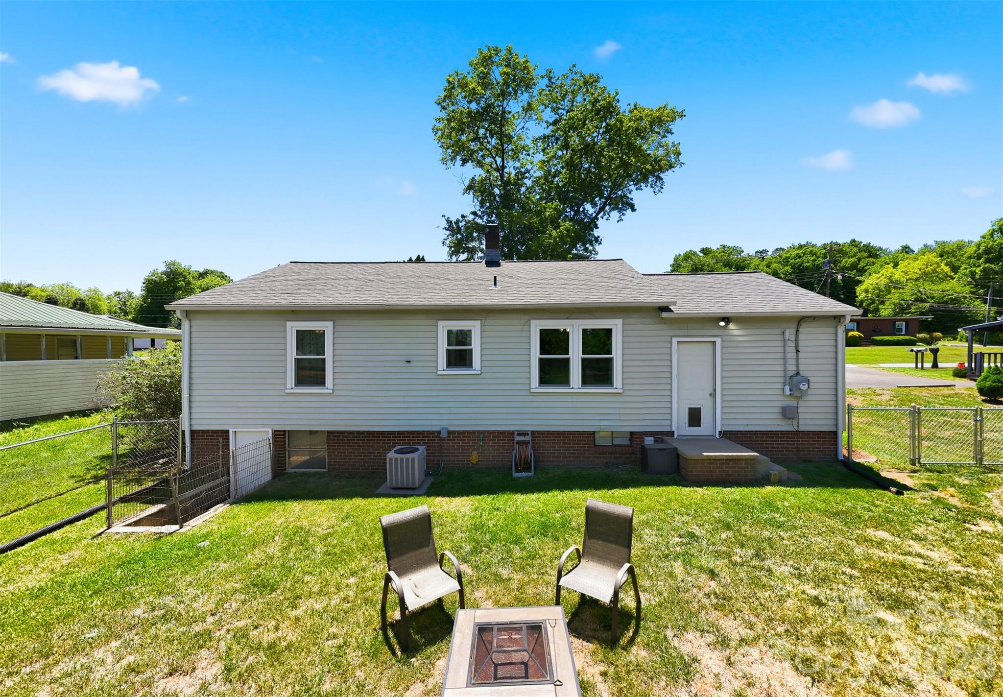 122 Settlemyre Road Morganton, NC 28655 - Photo 36 of 48