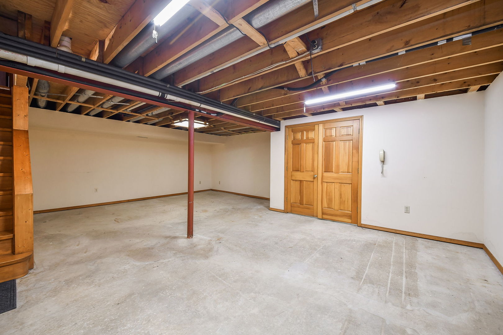 6N347 Old Homestead Road St. Charles, IL 60175 - Photo 19 of 25 a view of an empty room