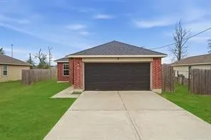 $1,650 | 47 Road 5103, Cleveland, TX 77327