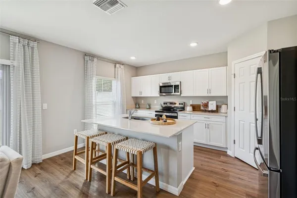 $2,800 | 601 Ambleside Drive, Haines City, FL 33844