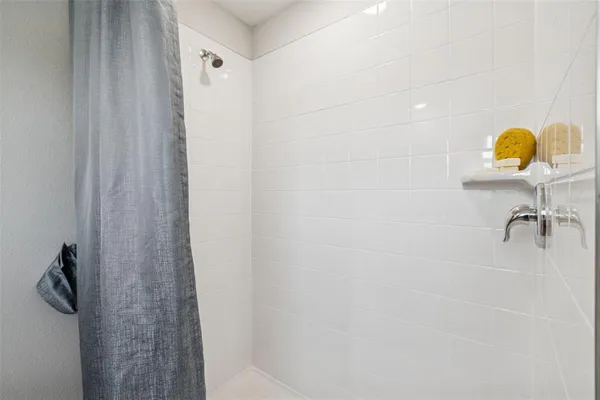 $2,800 | 601 Ambleside Drive, Haines City, FL 33844