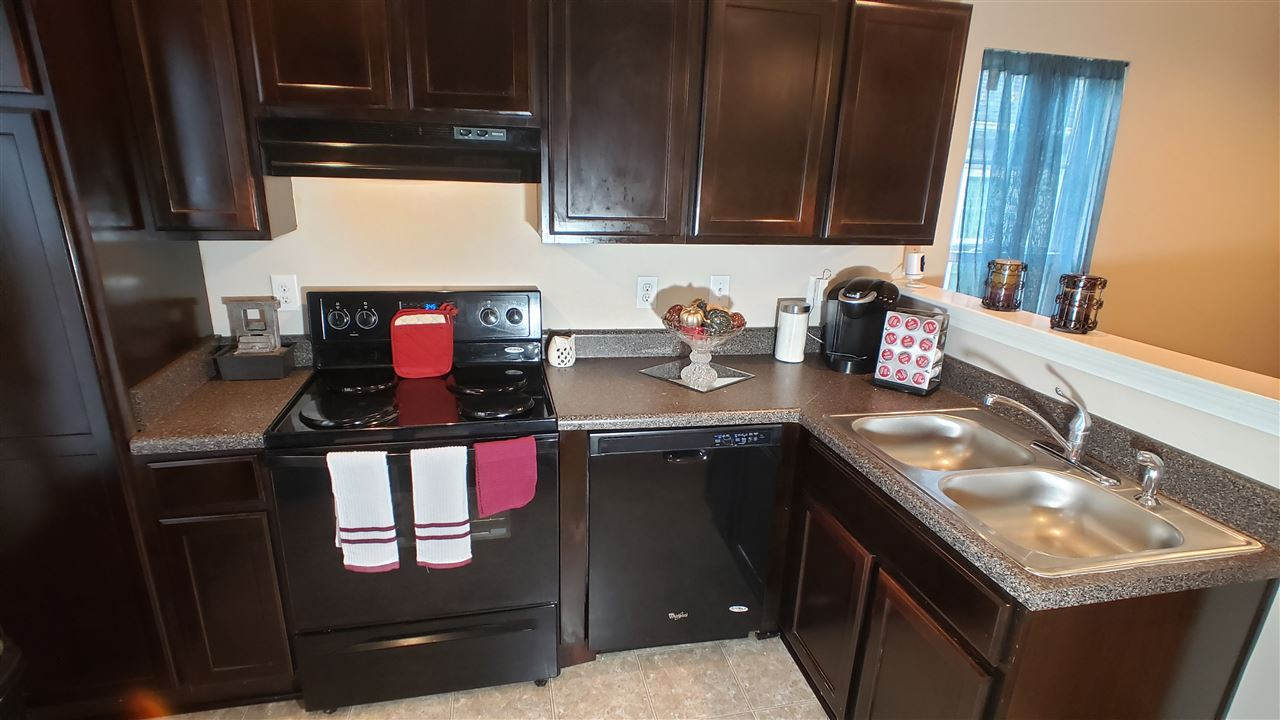 2721 Erinridge Road Raleigh, NC 27610 - Photo 7 of 16 Photo 7