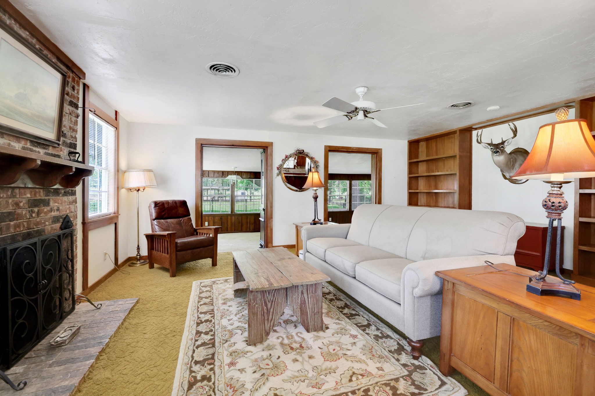 151 Lakeview Circle Coldspring, TX 77331 - Photo 19 of 29 Living area