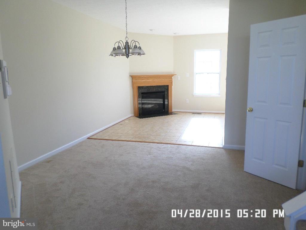 896 Lowe Road Baltimore, MD 21220 - Photo 4 of 23 Family Room