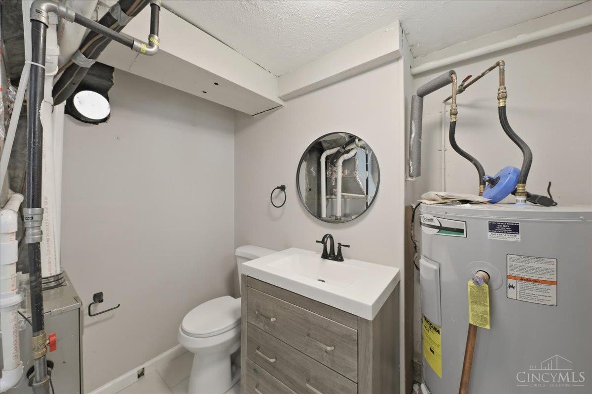 6611 Hendrickson Road Middletown, OH 45044 - Photo 34 of 62