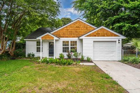 $650,000 | 1036 Oakcrest Drive, Charleston, SC 29412