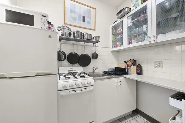 a view of outdoor space yard and patio