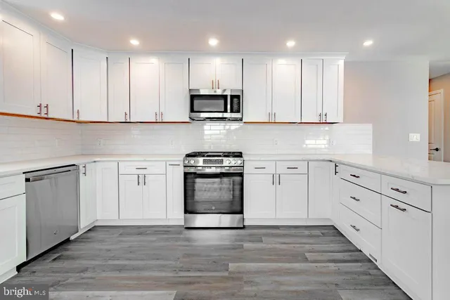 $549,900 | 204 3rd Avenue, West Berlin, NJ 08091