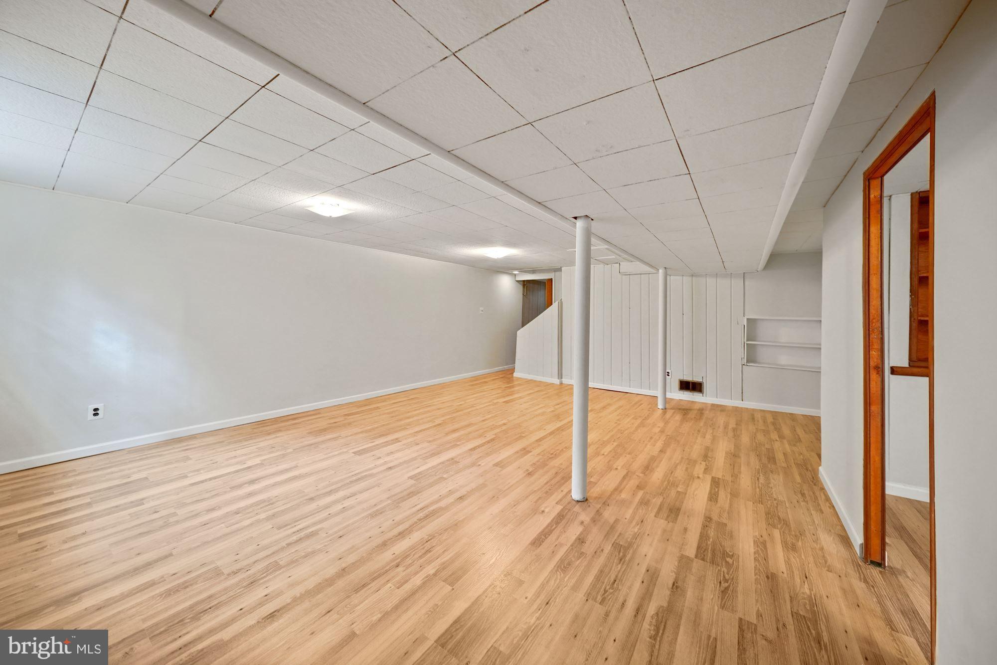 11512 Regnid Drive Silver Spring, MD 20902 - Photo 15 of 24