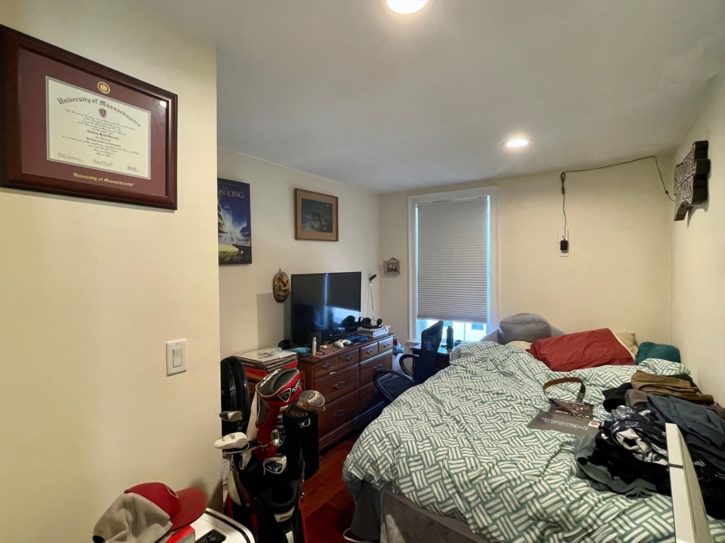 143 L Street, Unit 3 Boston, MA 02127 - Photo 7 of 12