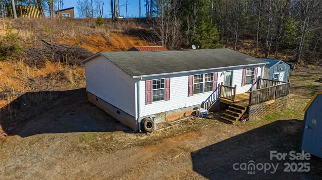 $180,000 | 778 Smith Johnson Road, Green Mountain, NC 28740