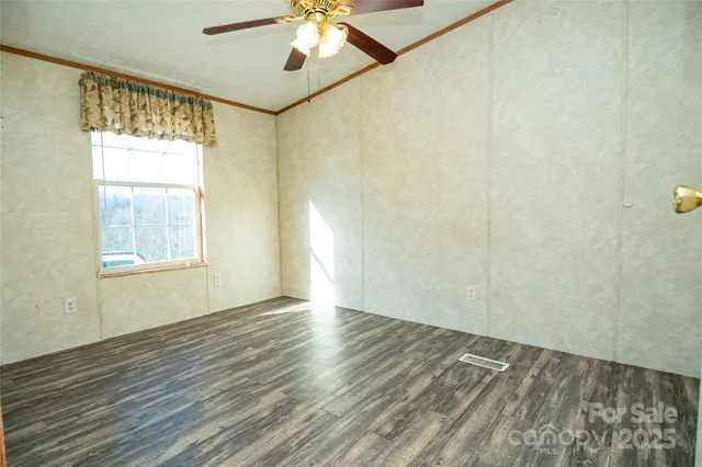 $180,000 | 778 Smith Johnson Road, Green Mountain, NC 28740